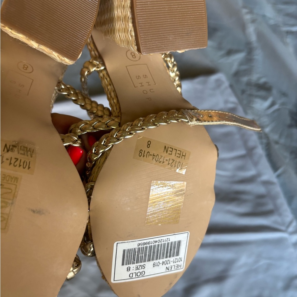 ShuShop Gold and Tan Heels Elegant and Chic - Picture 6 of 6